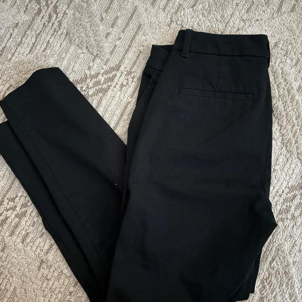 Gap mid rise bistretch black pants
